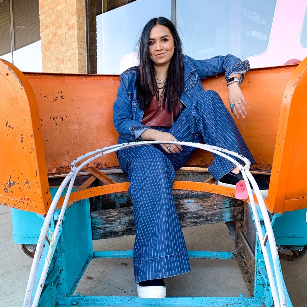 Meet your Posher, Alyssa